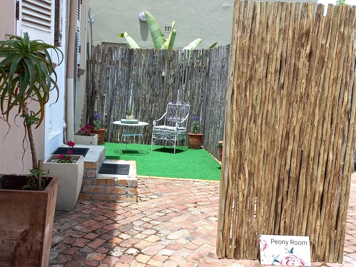 Peony Luxury Room With Wifi And Own Entrance Municipalità locale di Municipalità locale di Stellenbosch Esterno foto