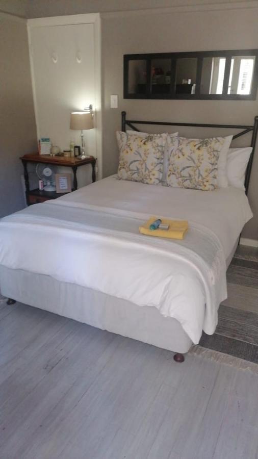 Peony Luxury Room With Wifi And Own Entrance Municipalità locale di Municipalità locale di Stellenbosch Esterno foto